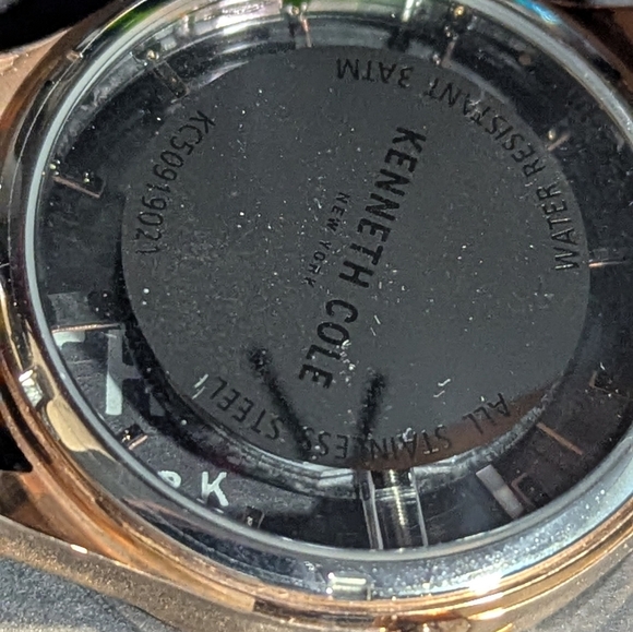 Mens Kenneth Cole Watch - Picture 6 of 6